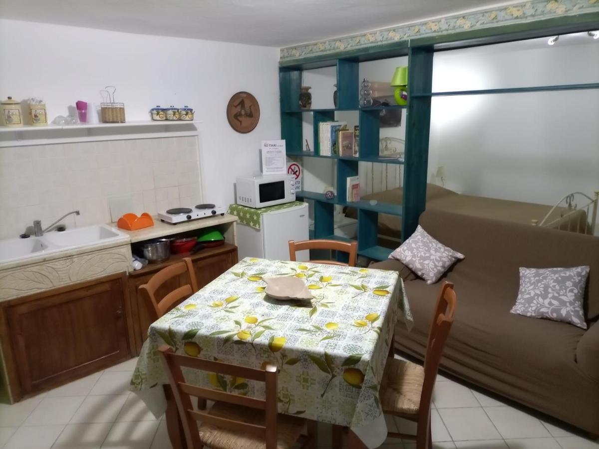 Da Salvo E Mary Hotel Trapani Luaran gambar